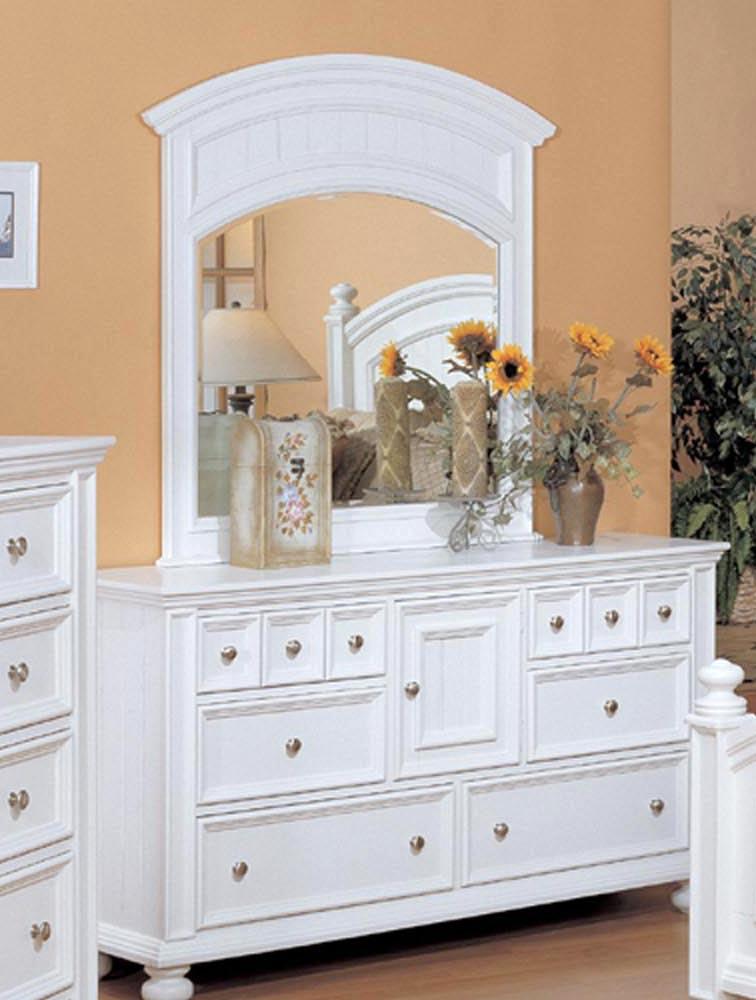 Winners Only Cape Cod 6Drawer Dresser and Landscape Mirror Combination